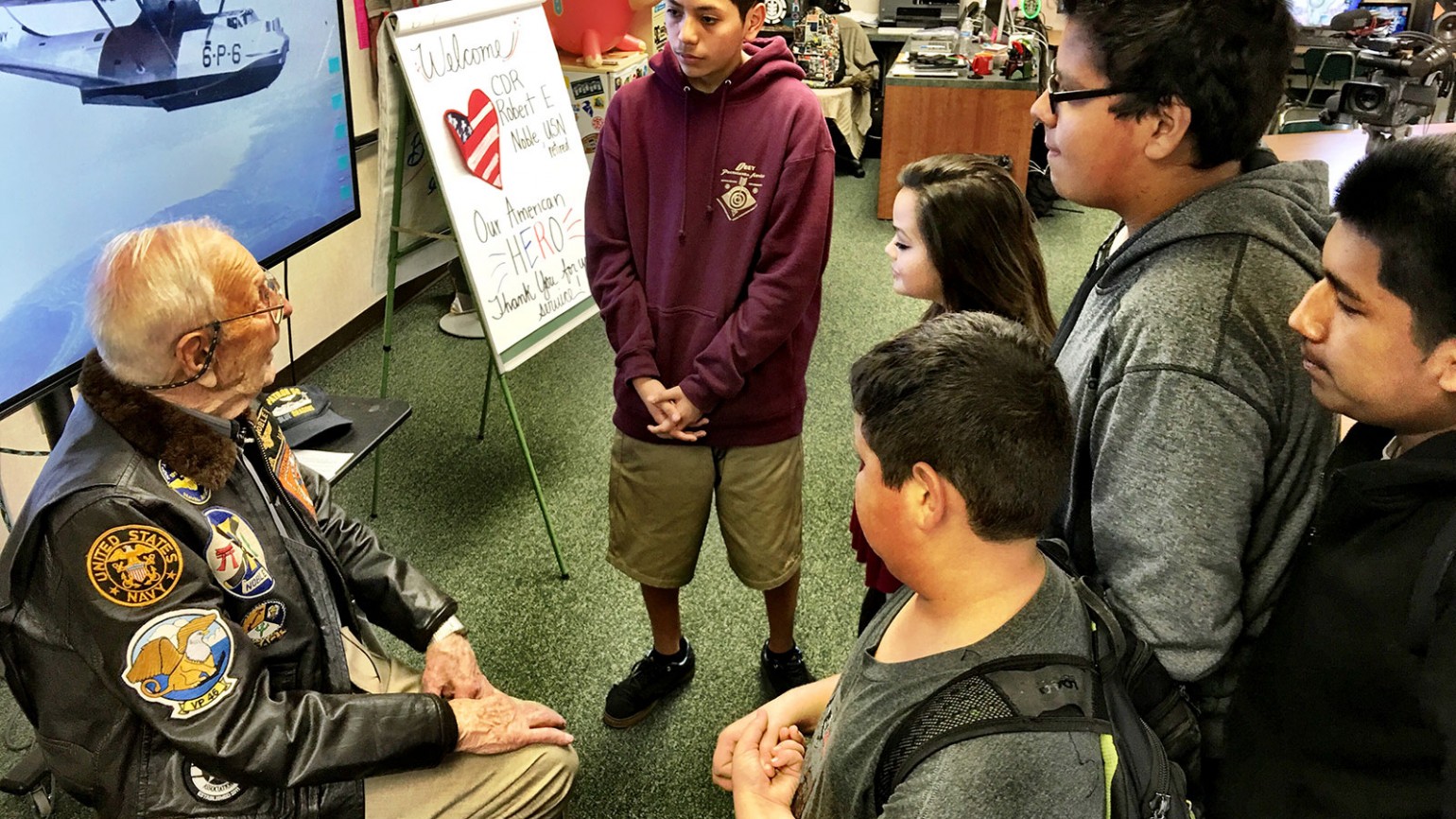 Robert Noble sharing his story with middle school students. Photo courtesy of Rancho Minerva Middle School.